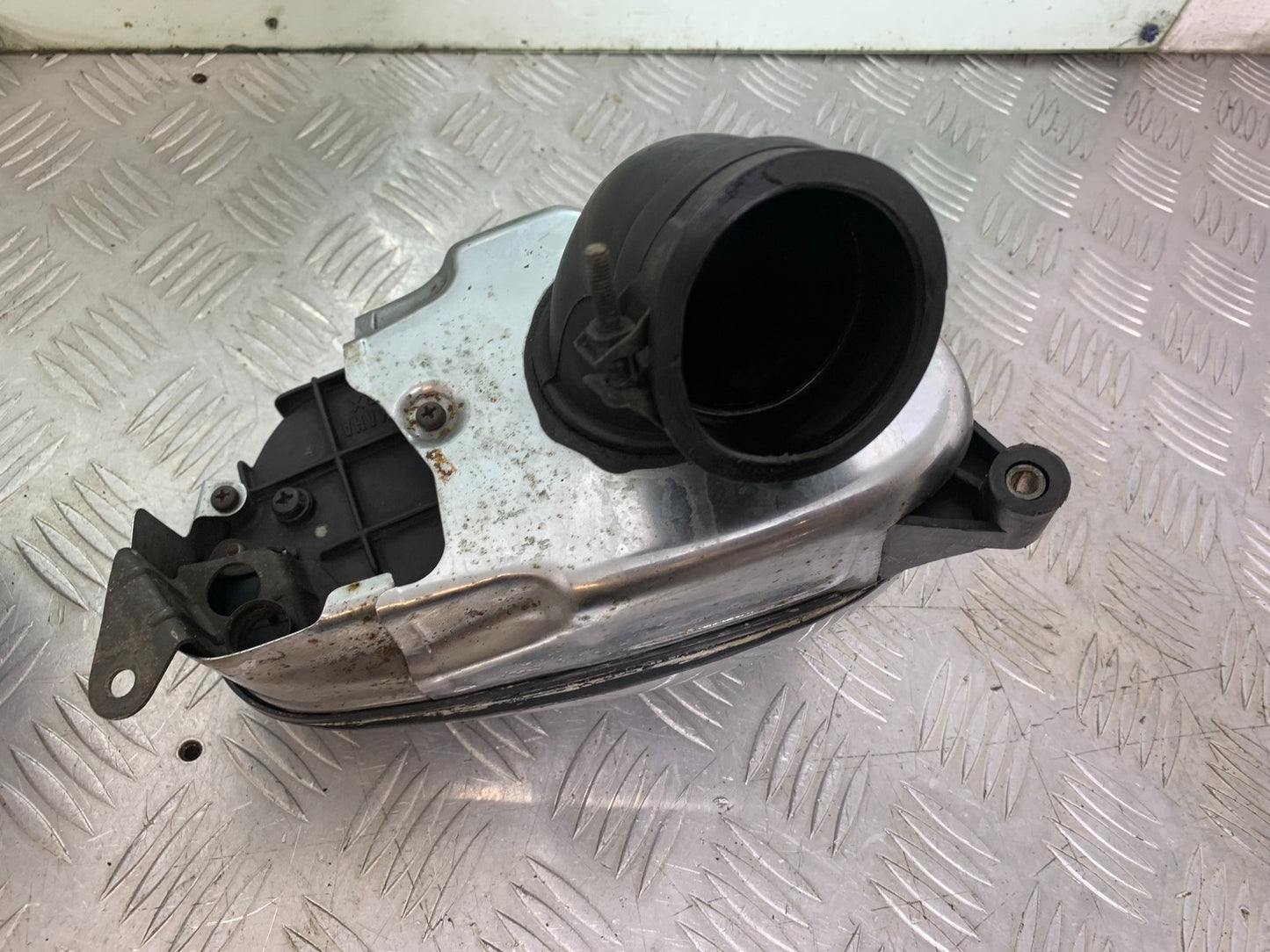 YAMAHA XV1100 XV 1100 VIRAGO LEFT AND RIGHT SIDE PODS  1990-1999 (CMB1190)