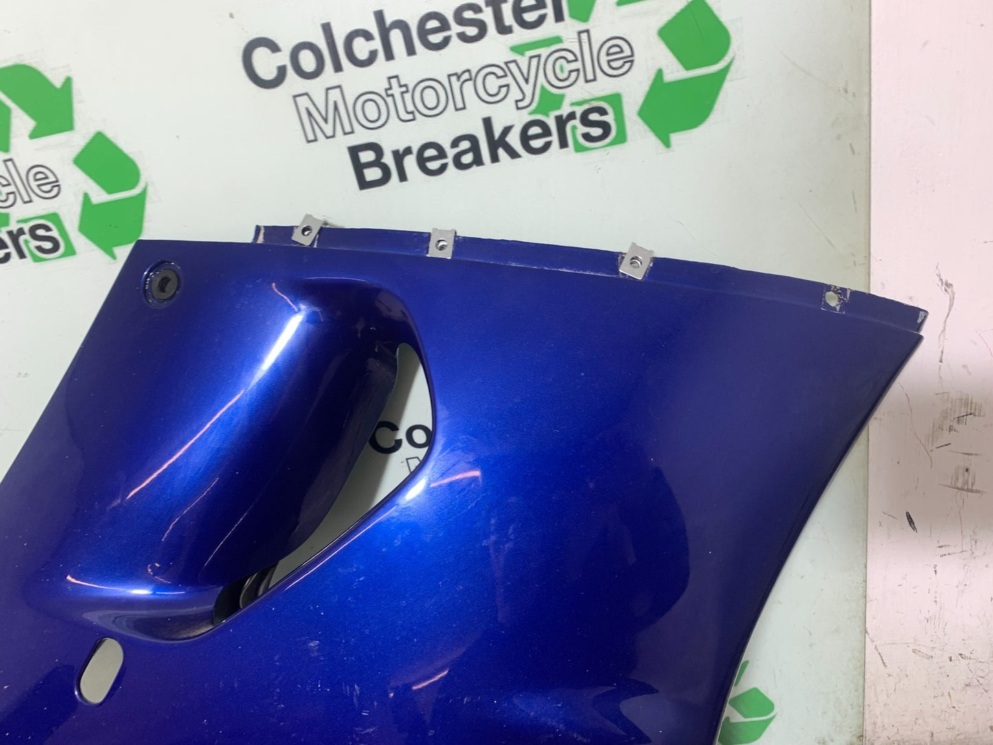 KAWASAKI ZZR1100 D RIGHT FAIRING PANEL YEAR 1993-2001 (CMB1289)