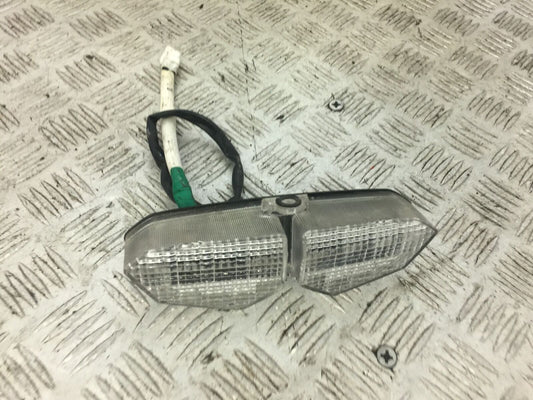 YAMAHA R6 5SL REAR LIGHT YEAR 2004 (STOCK 666)