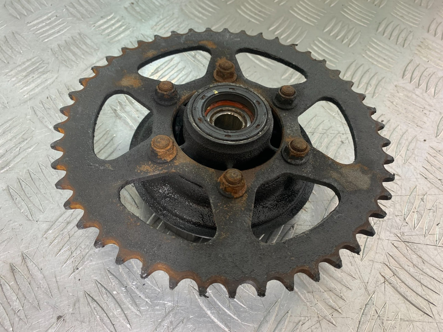 KAWASAKI 650 VERSYS SPROCKET CARRIER YEAR 2015-2018 (CMB1288)