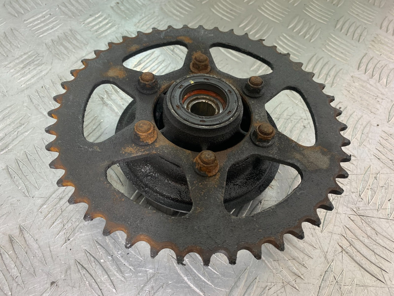 KAWASAKI 650 VERSYS SPROCKET CARRIER YEAR 2015-2018 (CMB1288)