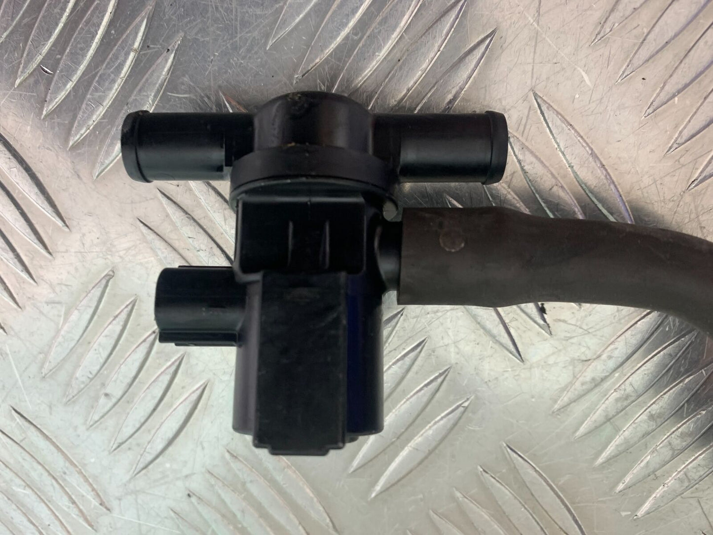 KAWASAKI ZX6R ZX6 R AIR VALVES   YEAR 2007 2008 (CMB1002)