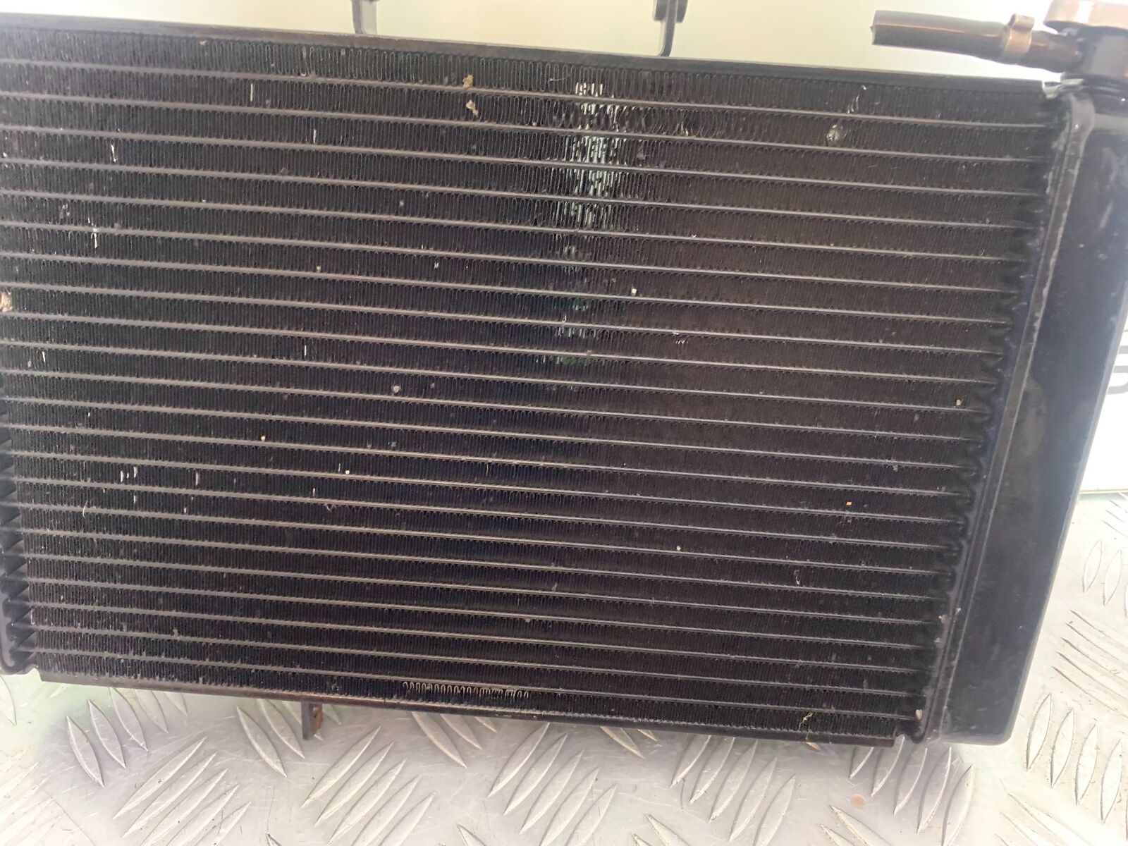 TRIUMPH TIGER 800 RADIATOR  YEAR 2011-2014 (CMB1113)