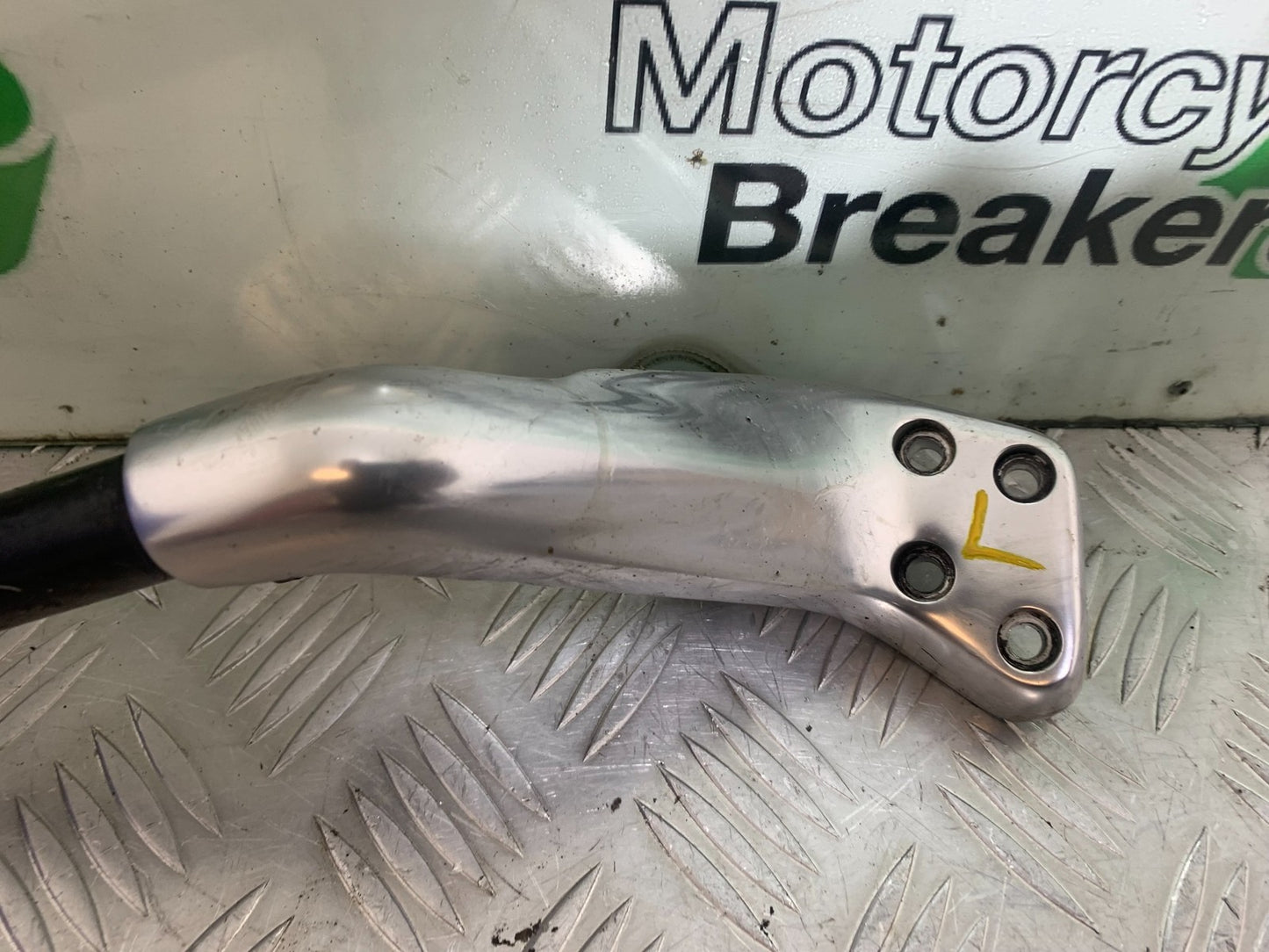 BMW R850 R R850R LEFT HANDLEBAR  YEAR 1994-2002 (CMB1170)