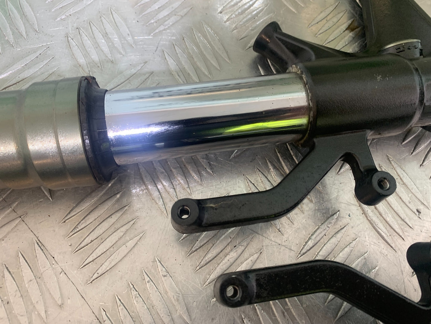 KAWASAKI ZX6R FORKS YEAR 2009-2012 (CMB1136)