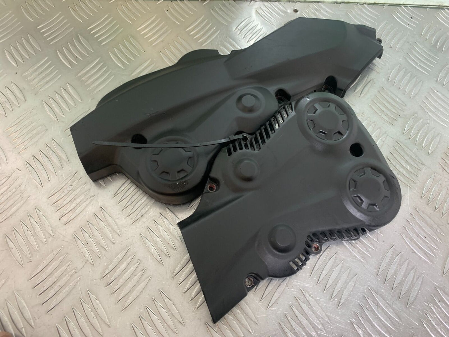 DUCATI STREETFIGHTER 848 ENGINE COVERS   YEAR 2011-2016 (CMB1050)