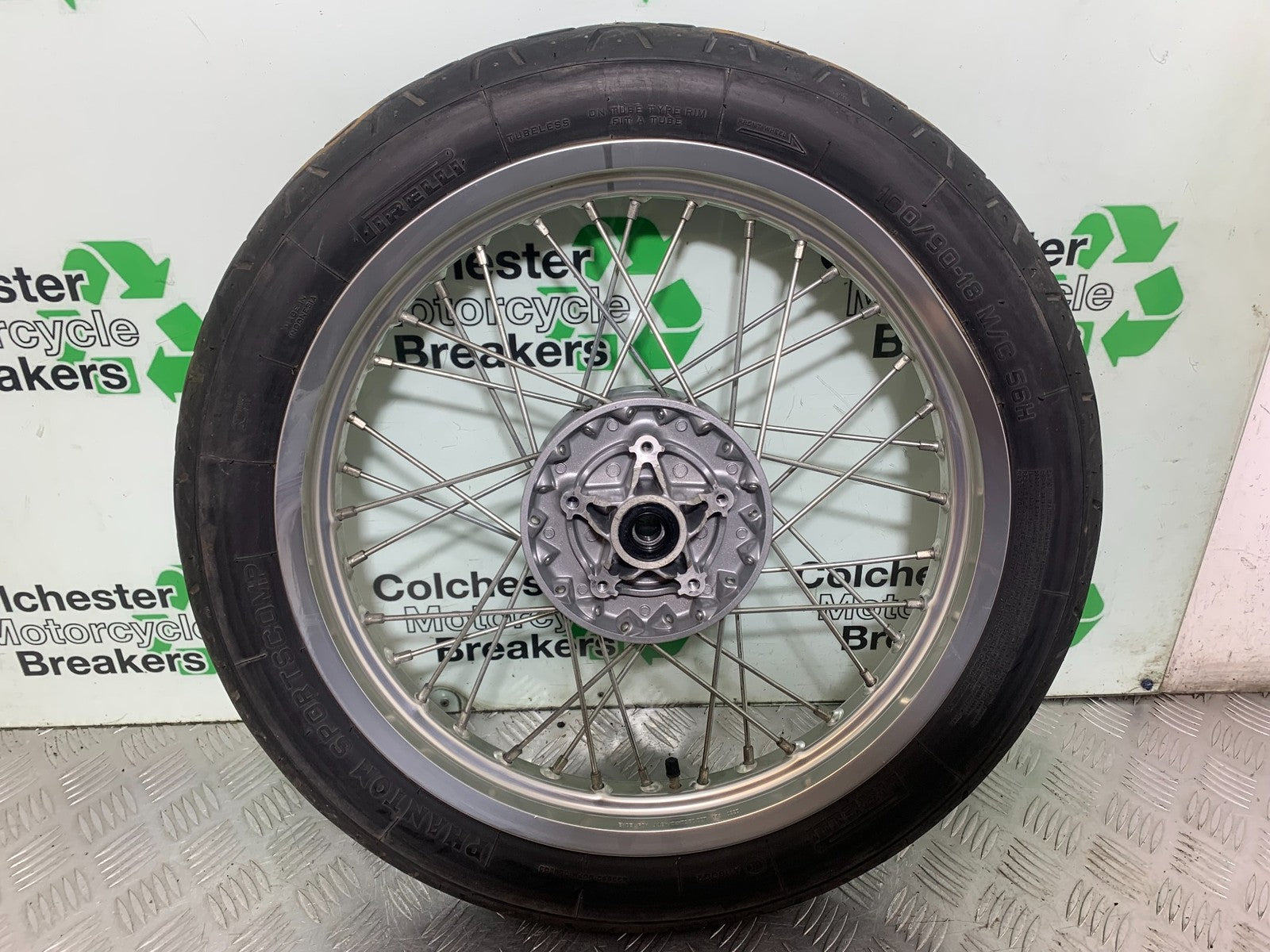 BSA 650 GOLD STAR FRONT WHEEL  (DAMAGED)  YEAR 2022-2025 (CMB1262)