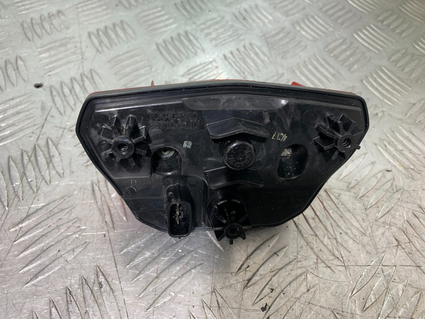 SUZUKI DL1000 V-STROM REAR LIGHT   YEAR 2014-2019 (CMB1325)