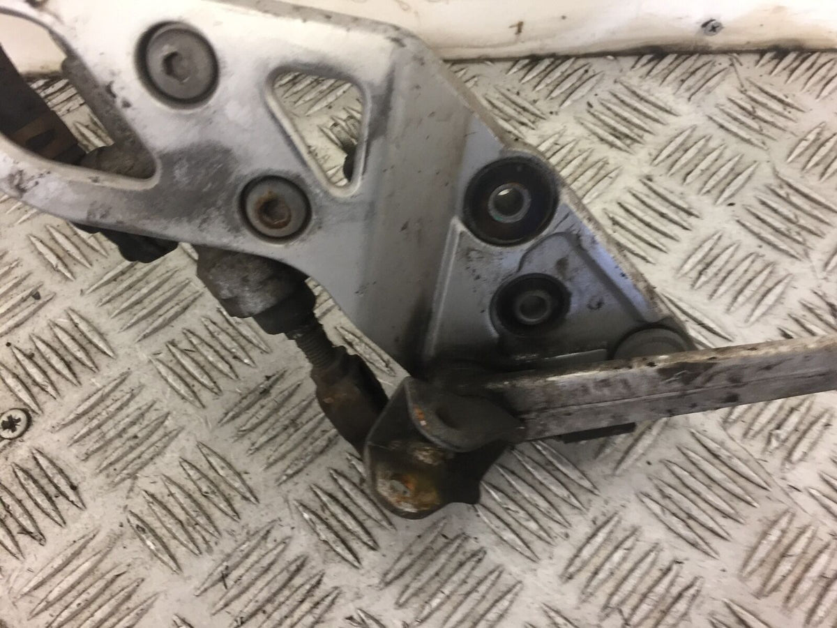 SUZUKI GSX1250 GSX 1250 FA K8 FRONT RIGHT HANGER  YEAR 2009 (STOCK 497)