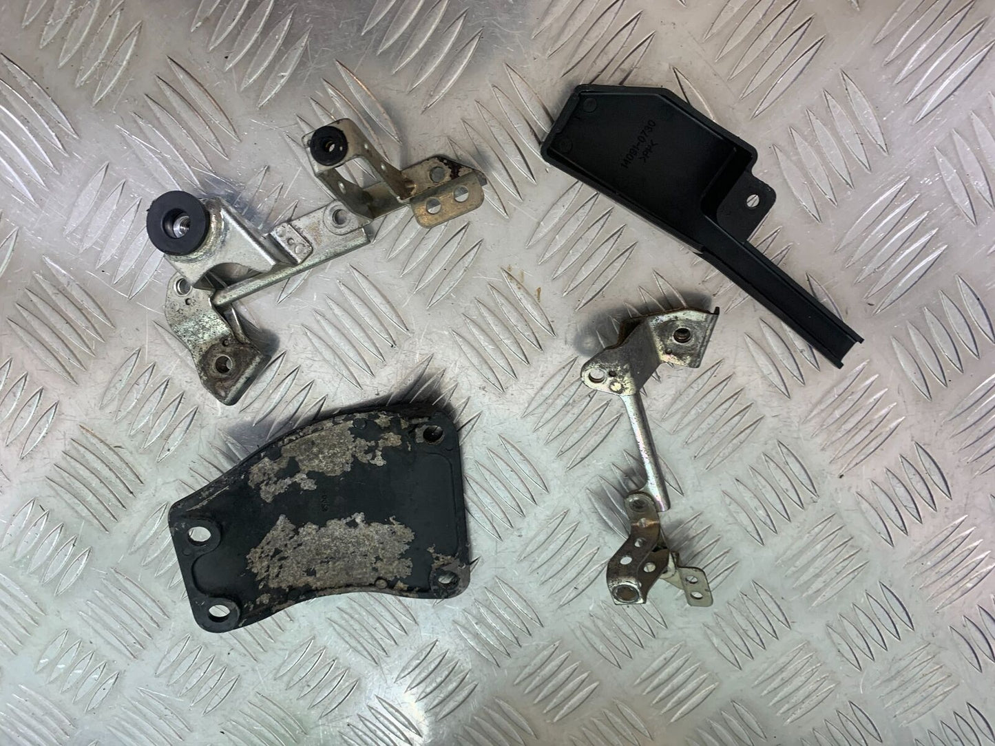 KAWASAKI ZX6R ZX6 R FRAME BRACKETS  YEAR 2007 2008 (CMB1002)