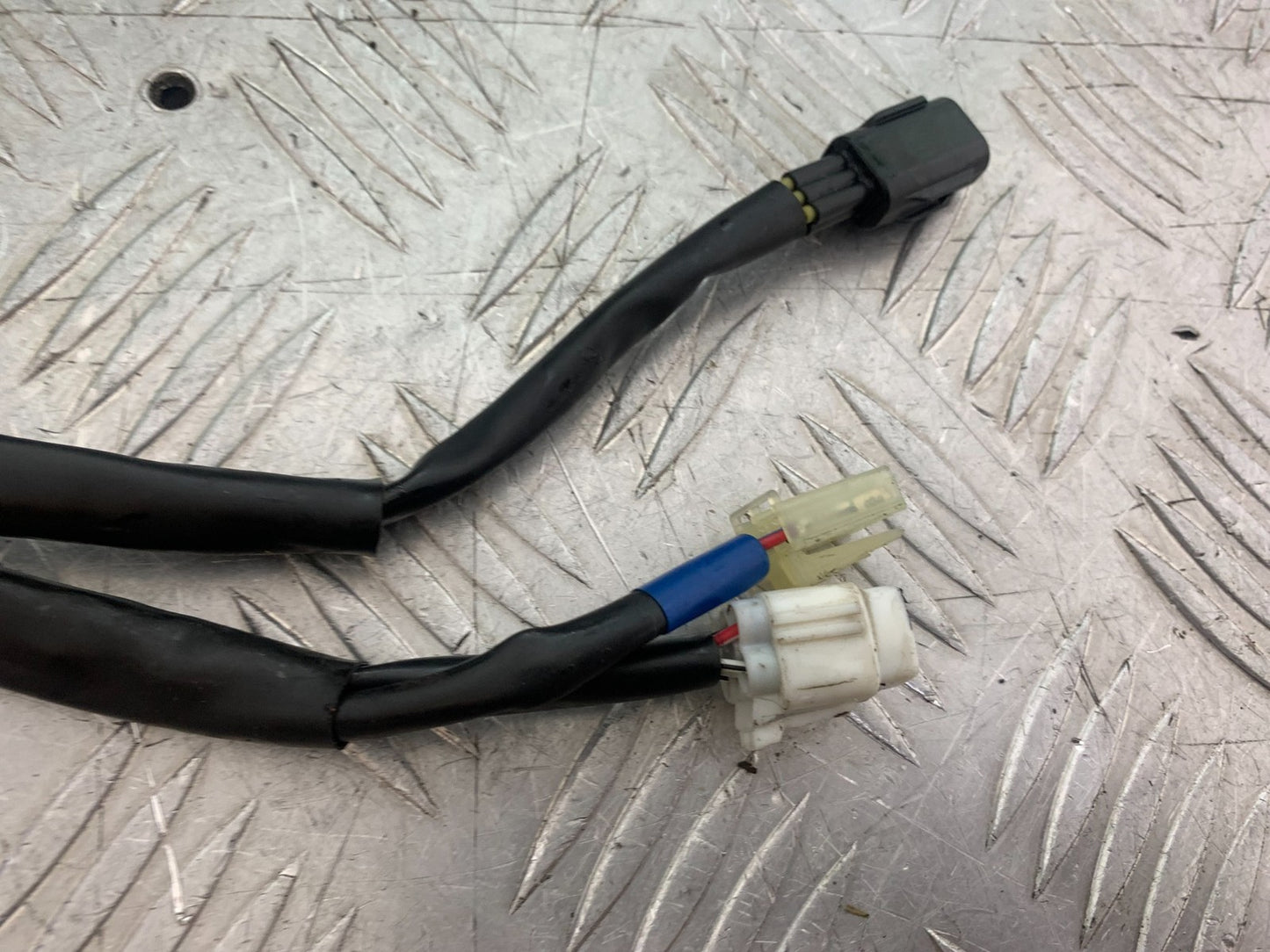 YAMAHA XSR900 XSR 900 RIGHT SWITCH GEAR YEAR 2022-2024 (CMB1215)