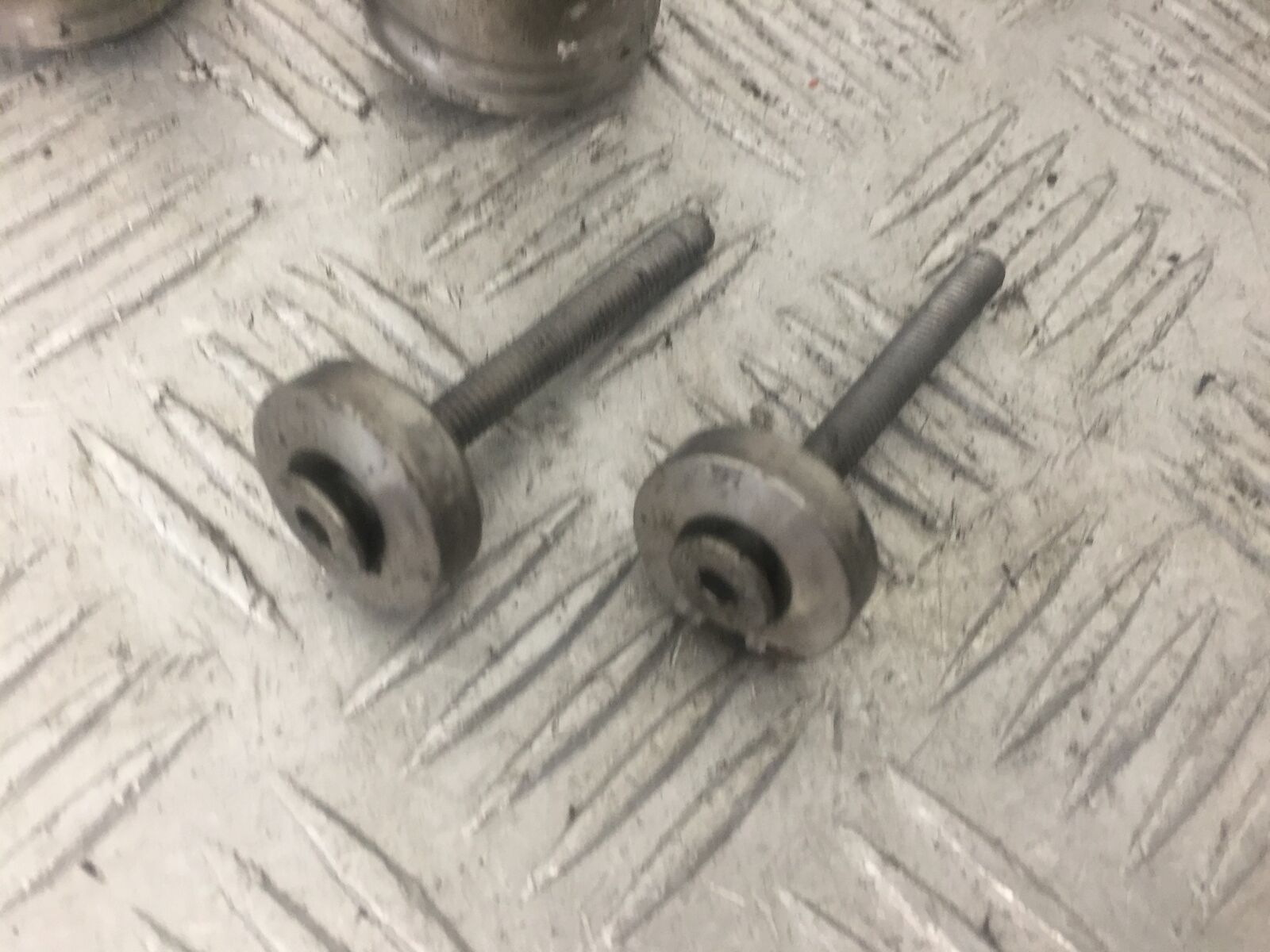 TRIUMPH 1050 SPRINT BAR END WEIGHTS   YEAR 2004-2007 (STOCK 888)
