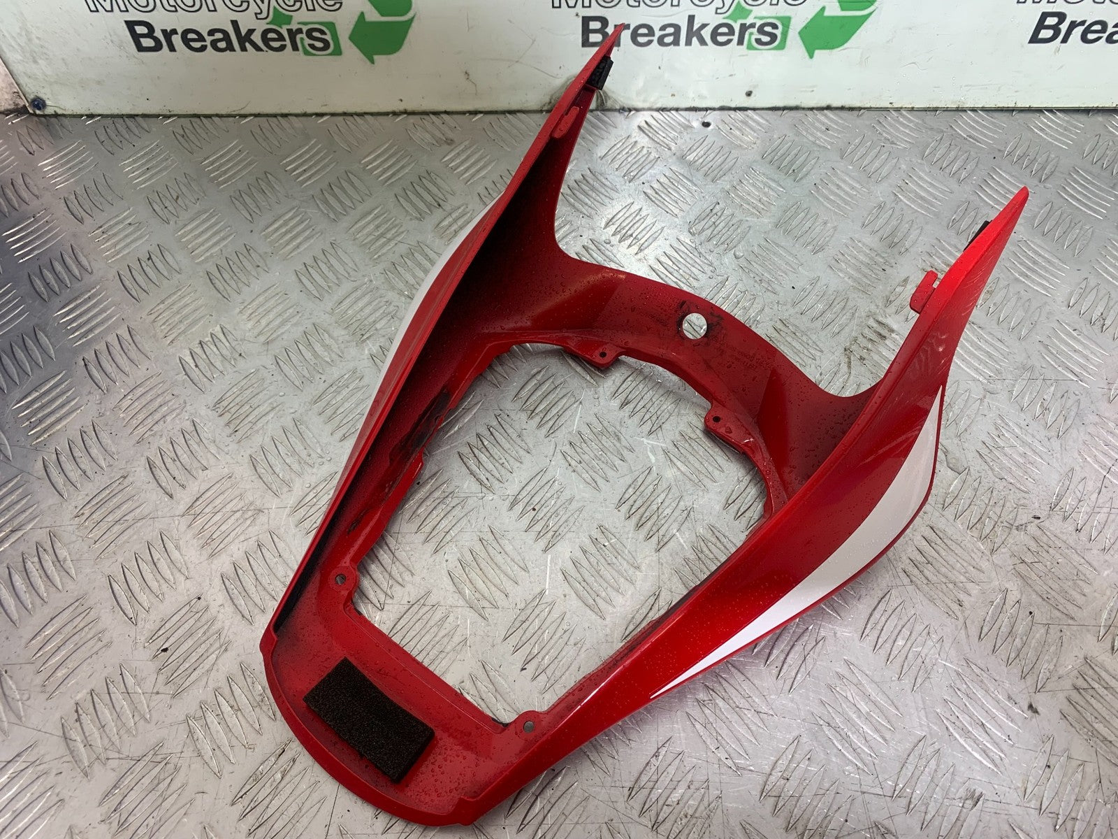 HONDA CBR1000 rr FIREBLADE TAIL PIECE SEAT UNIT    YEAR 2012-2016 (CMB1198)