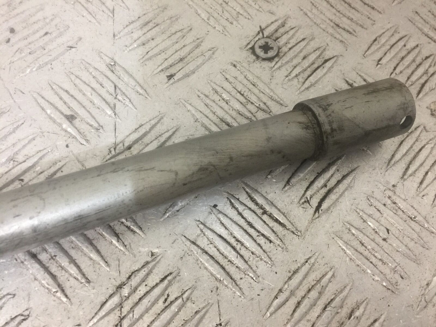 HONDA CBR600 CBR 600 RR FRONT WHEEL SPINDLE  YEAR 2009-2012 (STOCK 804)