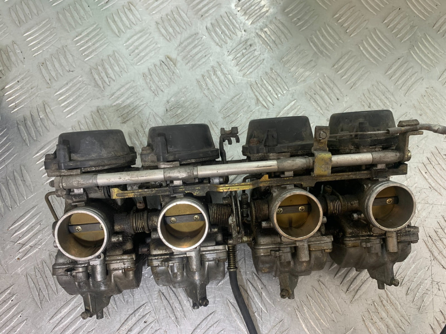 SUZUKI RF900 RF 900 CARBS YEAR 1994-1999 CMB1326