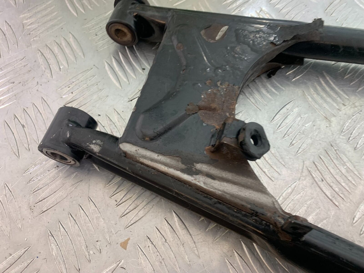 MUTT GT-SS 125 SWINGARM  YEAR 2020- 2024 (CMB1085)
