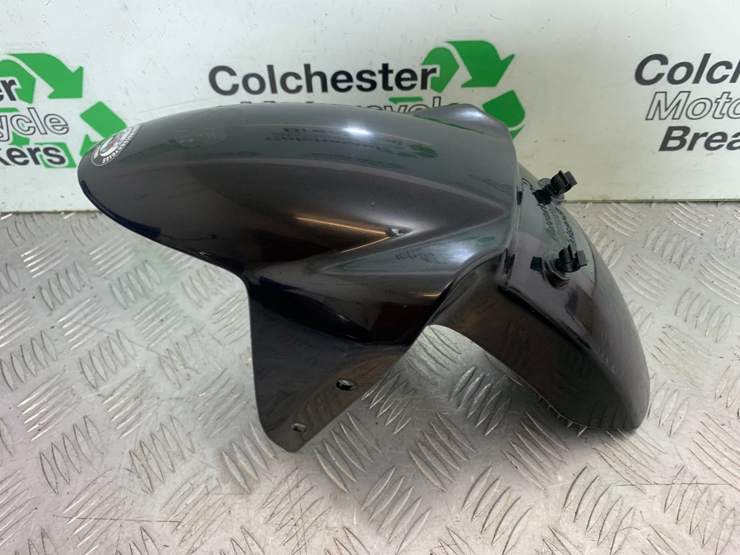 TRIUMPH SPEED TRIPLE R 1050 FRONT MUDGUARD   2009 (CMB1183)