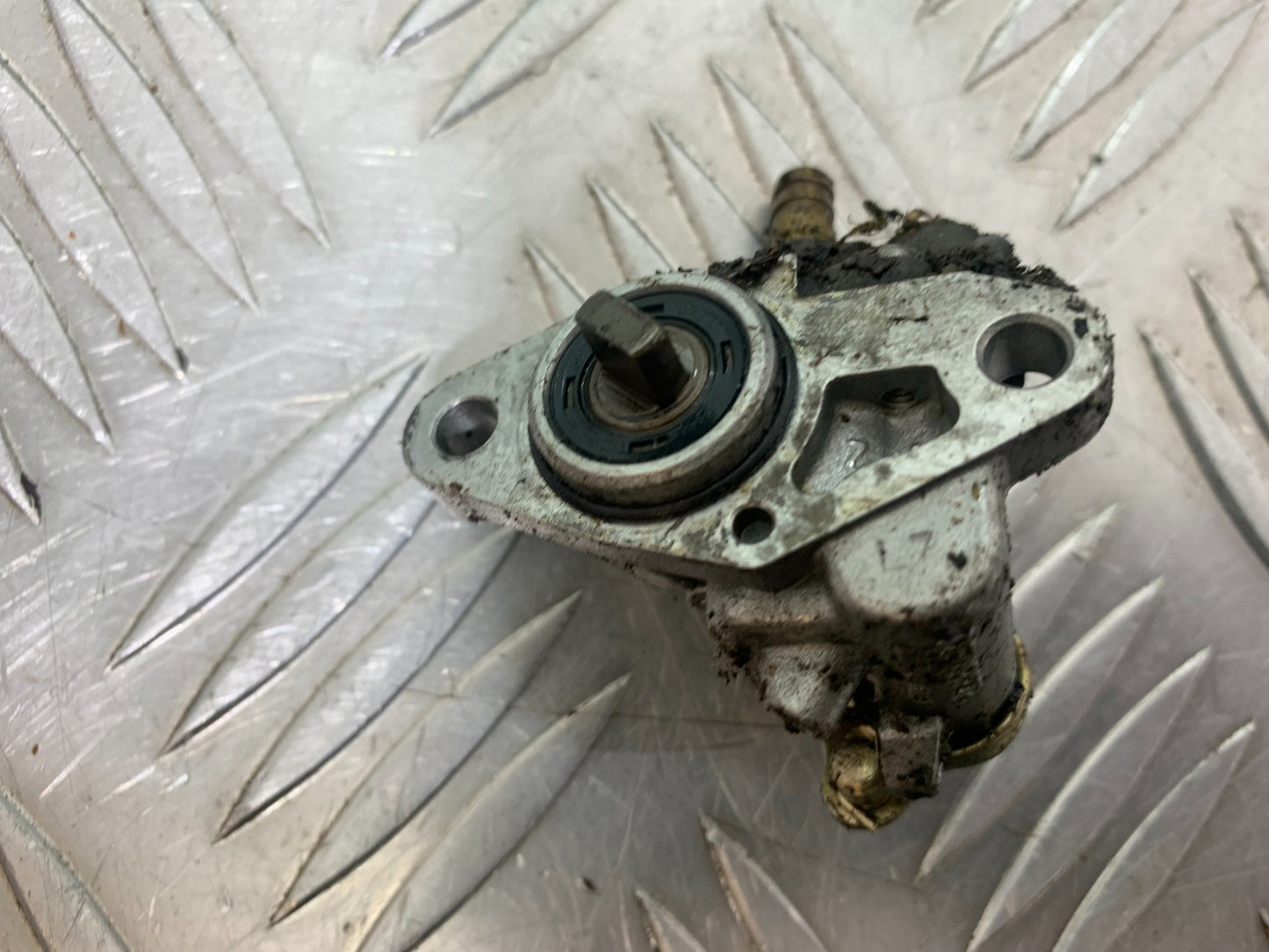 APRILIA RS50 RS 50 OIL PUMP YEAR 1996-1998 (CMB1132)