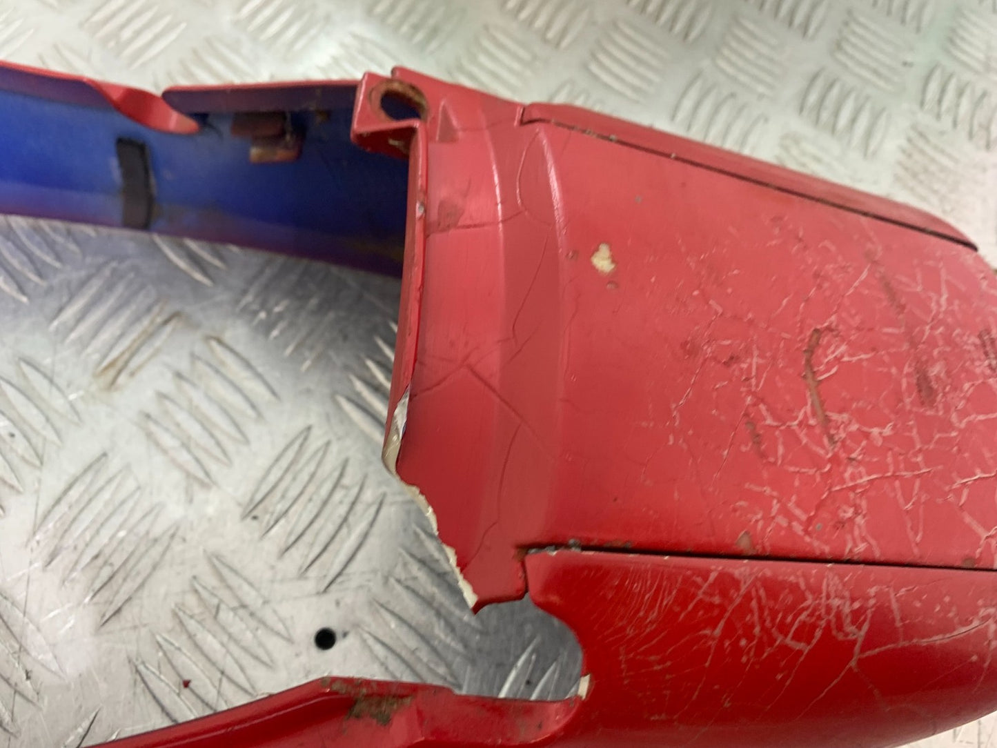HONDA CG125 CG 125 TAIL PIECE  YEAR 1998-2000 (CMB1282)