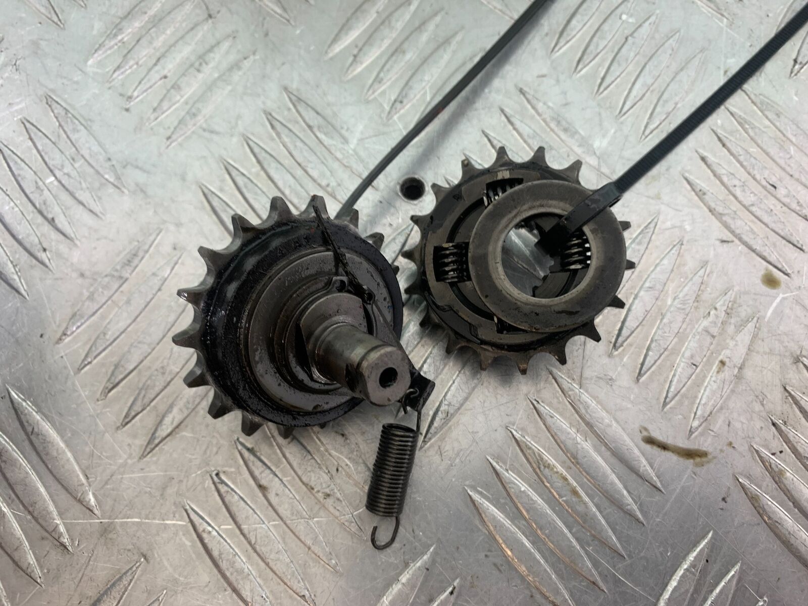 KAWASAKI KLR600 KLR 600 CHAIN GEARS  YEAR 1993-1995