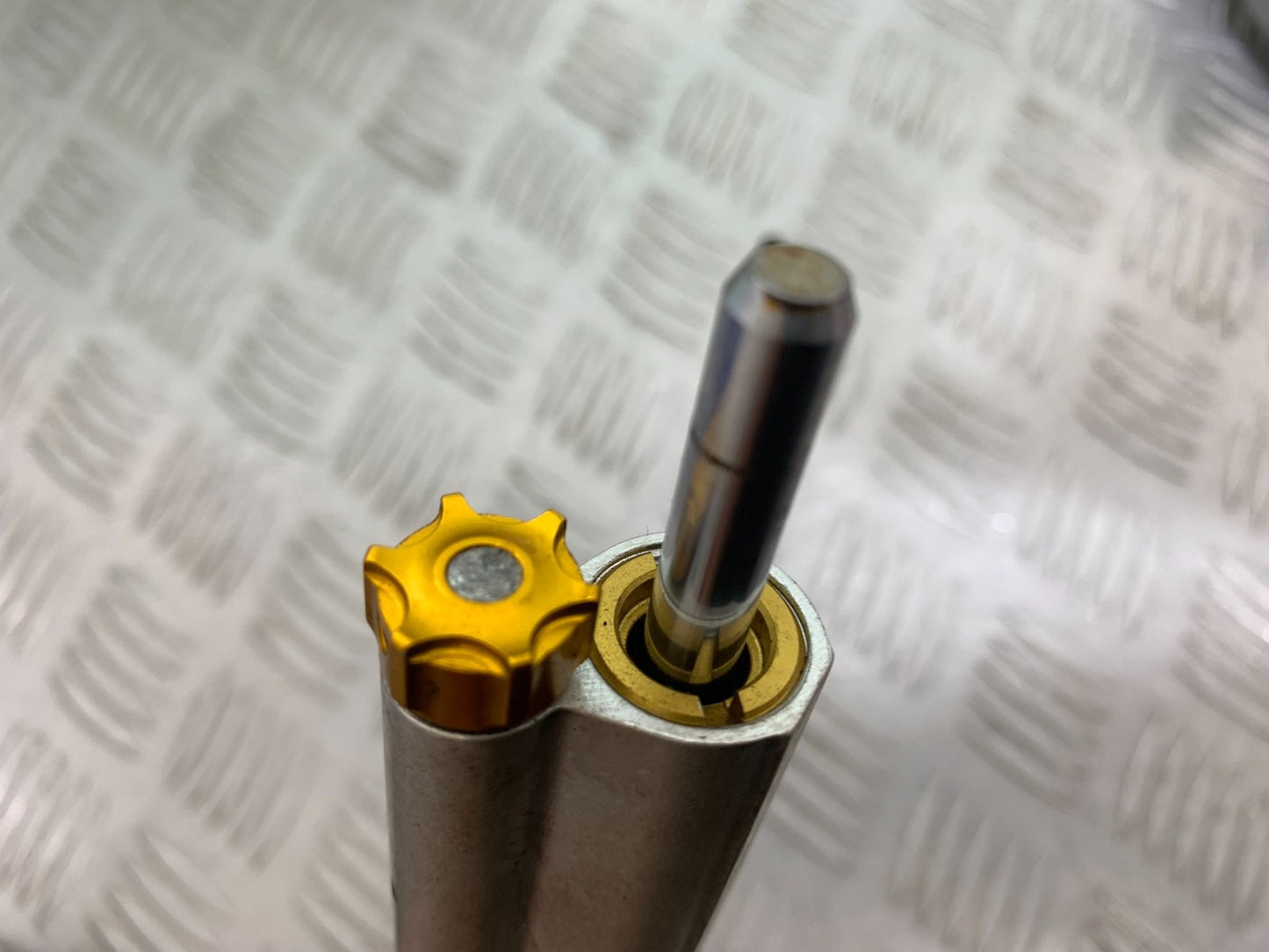 DUCATI 1299 PANIGALE OHLINS STEERING DAMPER   YEAR 2016 (CMB 1187)