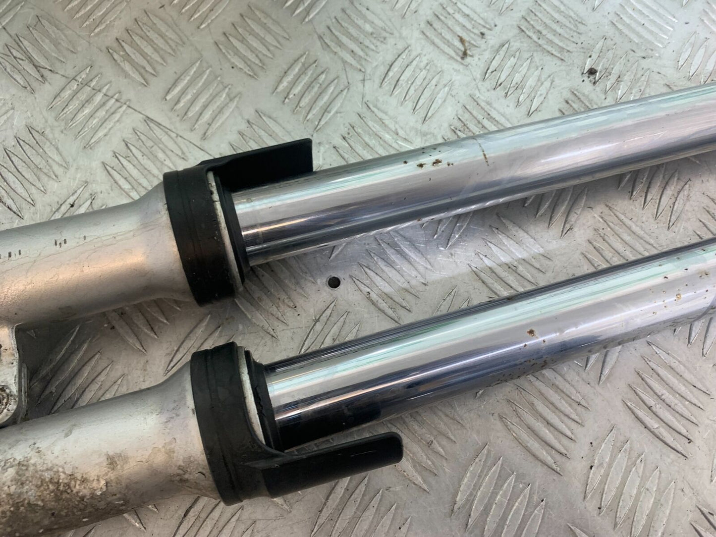 YAMAHA YZF600 YZF 600 THUNDERCAT FORKS 1996-2003 (CMB1134)