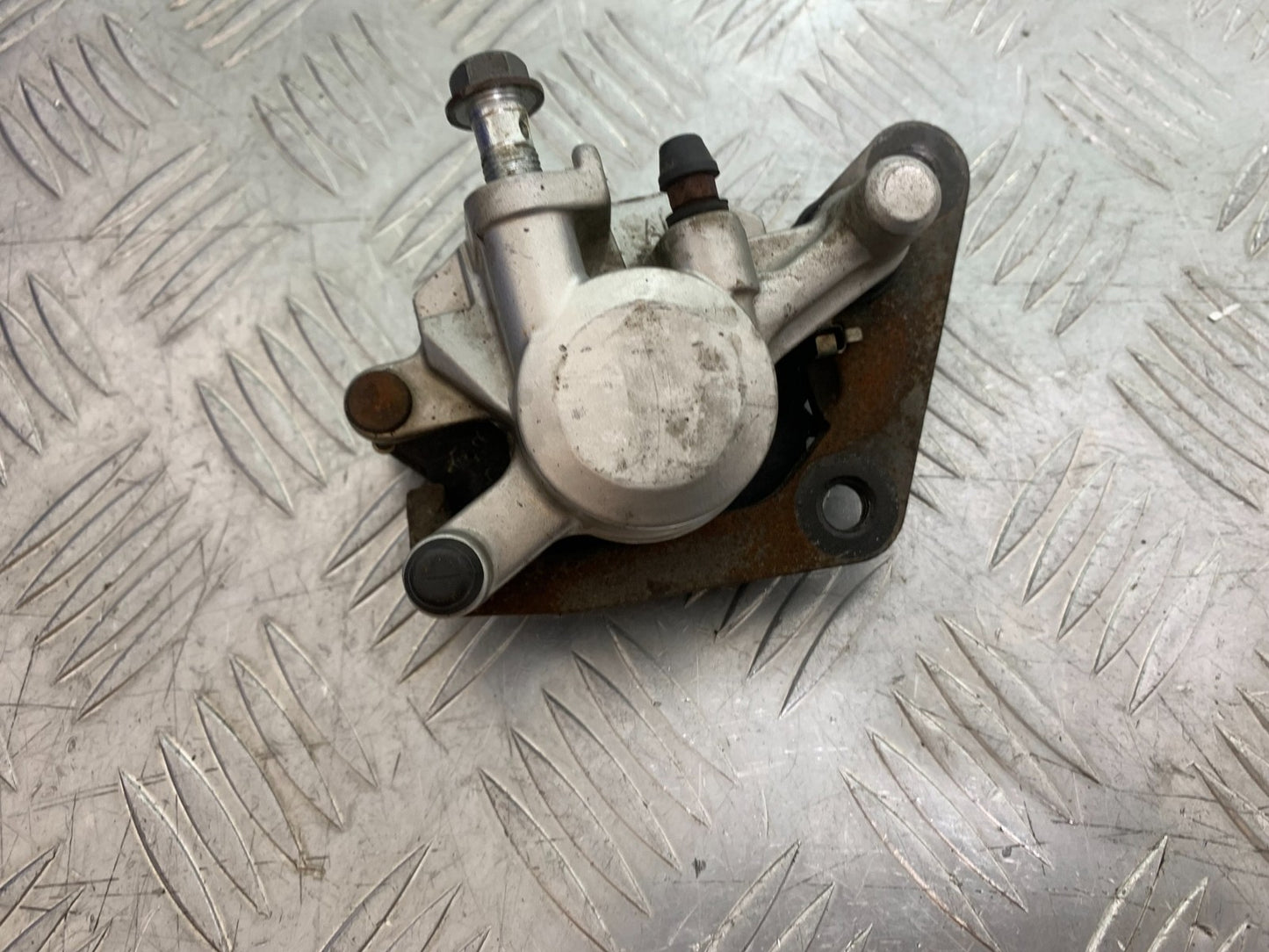 YAMAHA YBR125 CUSTOM FRONT BRAKE CALIPER YEAR 2008-2016 (CMB1192)