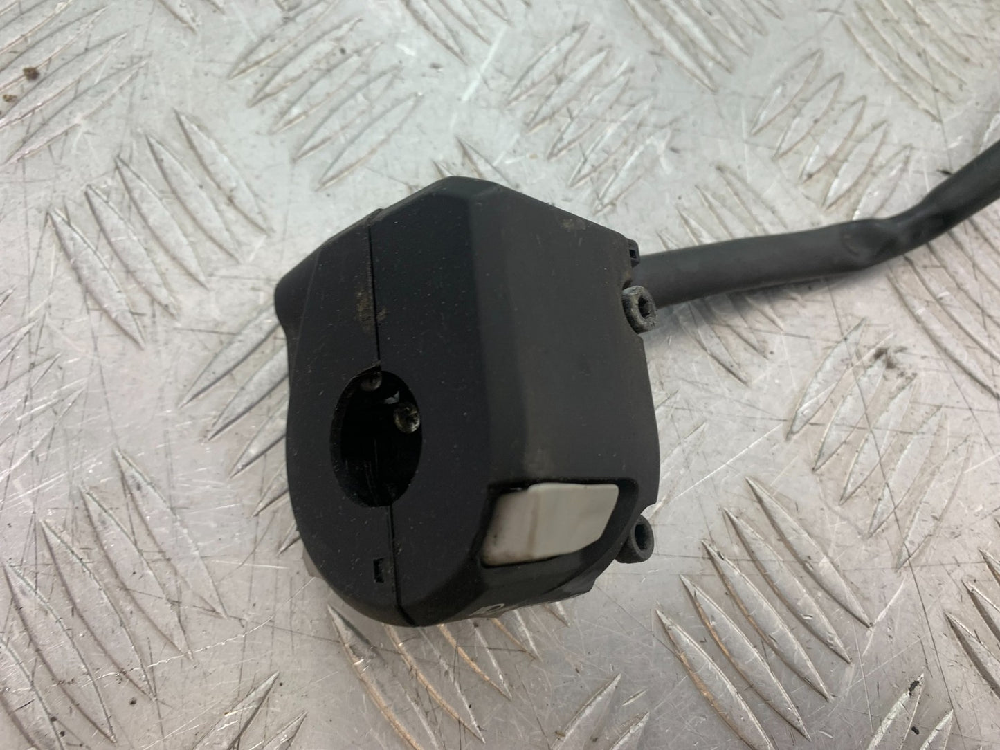 DUCATI 937 MONSTER LEFT SWITCH GEAR YEAR 2021-2024 (CMB1270)