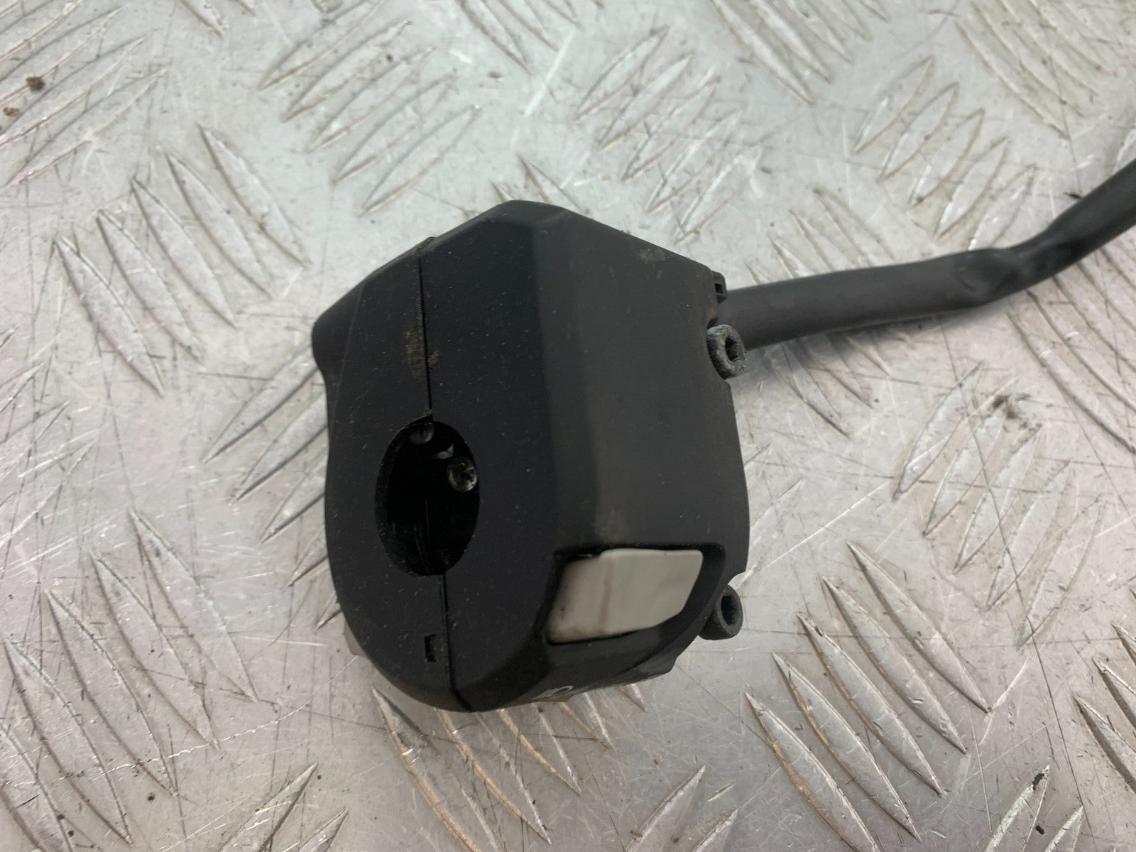 DUCATI 937 MONSTER LEFT SWITCH GEAR YEAR 2021-2024 (CMB1270)