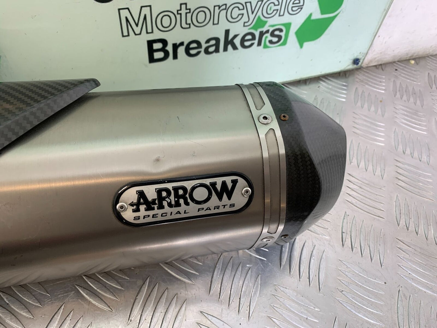 TRIUMPH 1050 SPEED TRIPLE RS  ARROW SILENCERS YEAR 2018-2020 (CMB1029)