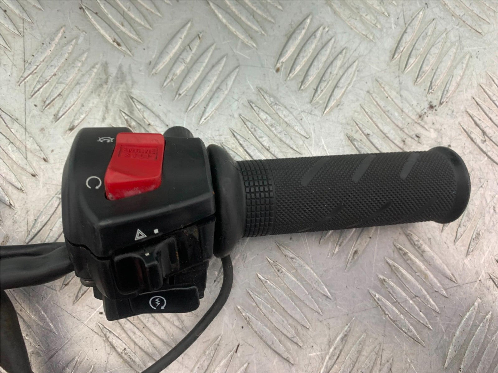 HONDA NT 700 V DEAUVILLE RIGHT SWITCH GEAR  YEAR 2006-2010 (CMB1298)