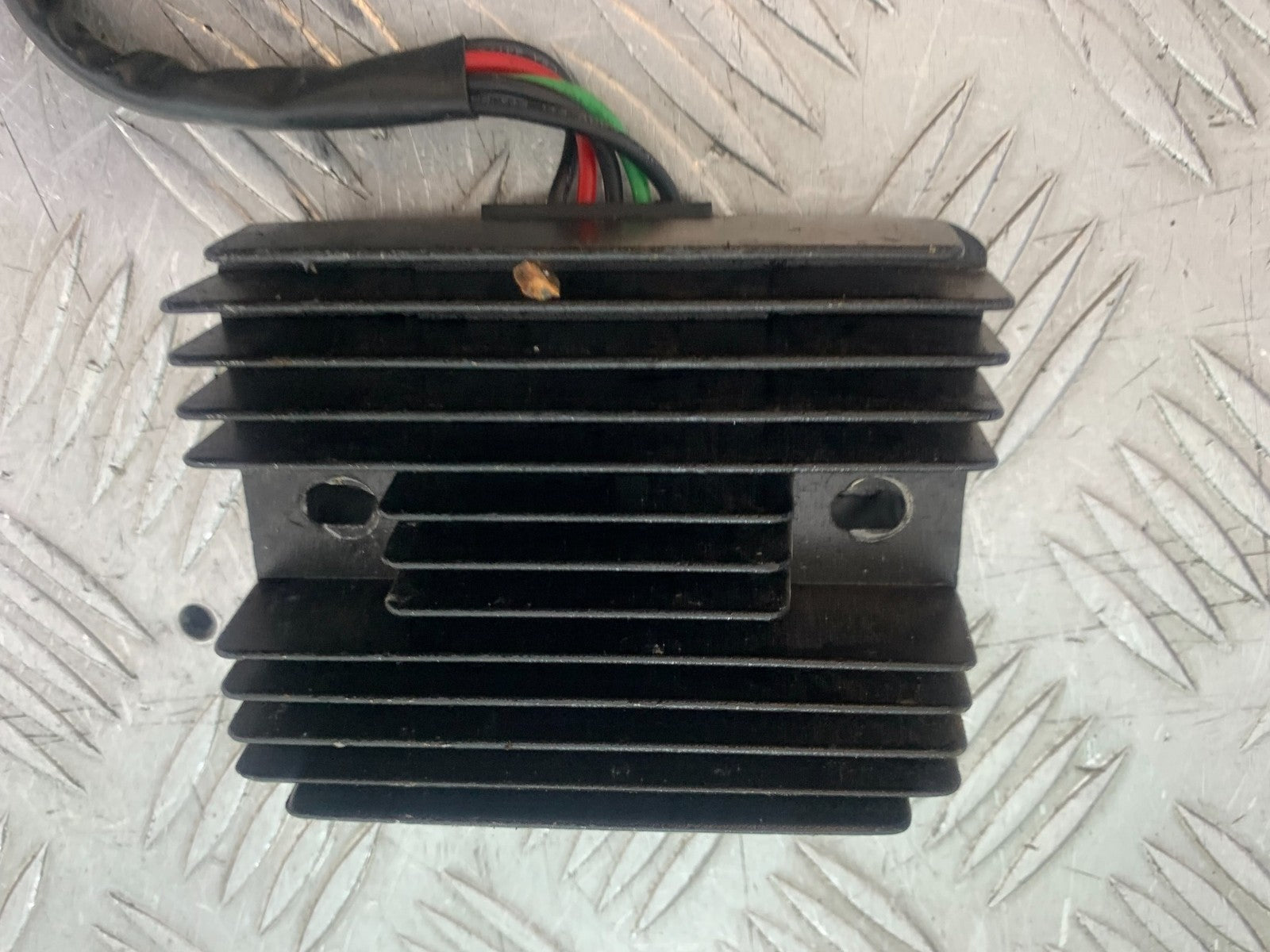 SUZUKI GSXR600 GSXR 600 K1 K2 K3 REGULATOR  1999-03 (CMB1284)