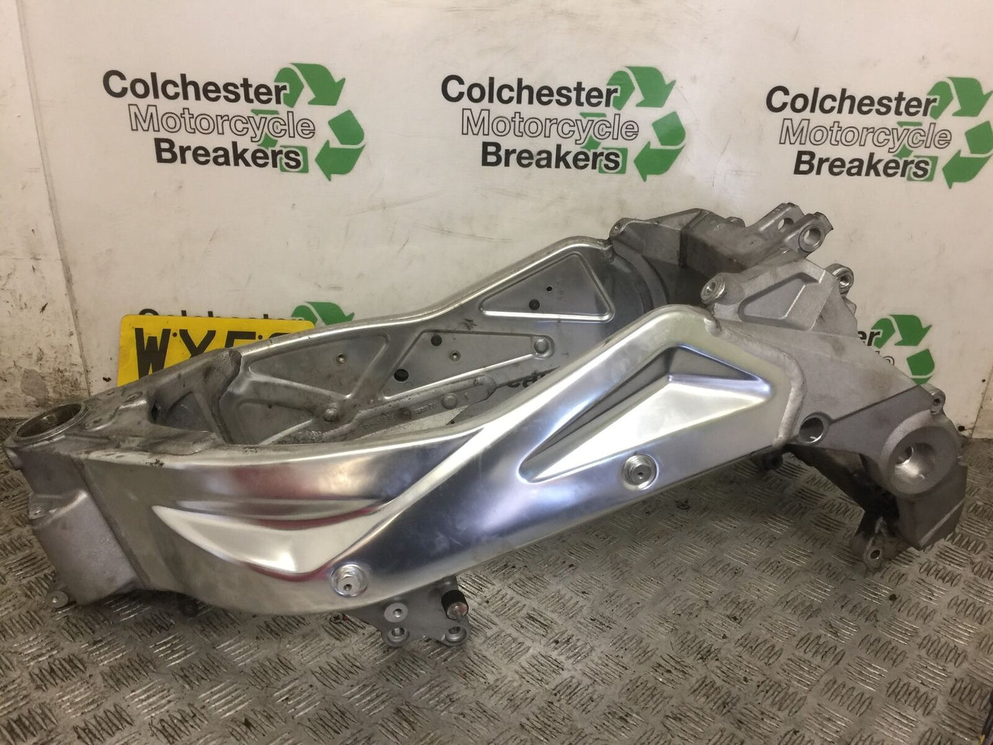 APRILIA RSV1000 RSV 1000 MILLE FRAME REG LOG BOOK   YEAR 2006-10 (STOCK 713)