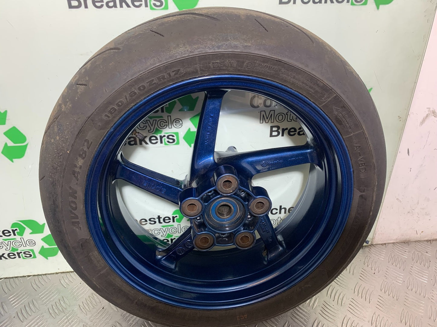 APRILIA RSV1000 RSV 1000 MILLE REAR WHEEL  1998- 2003 (CMB1184)