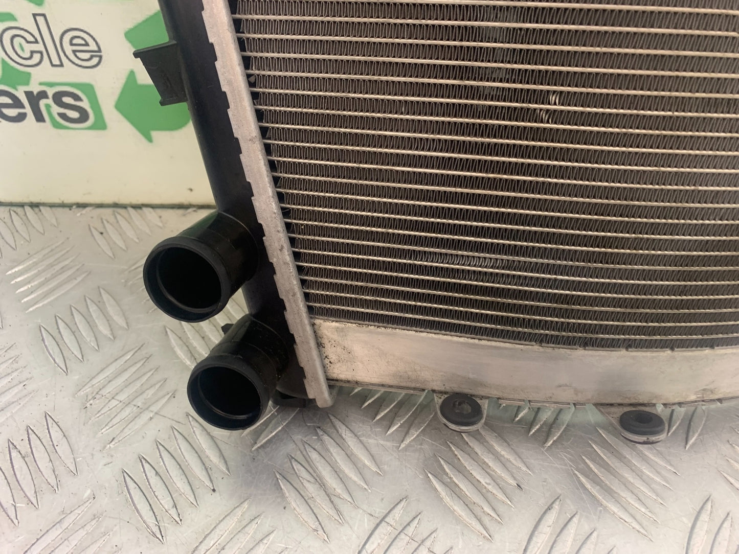 BMW M1000 R RADIATOR   YEAR 2023-2024 (CMB1140)