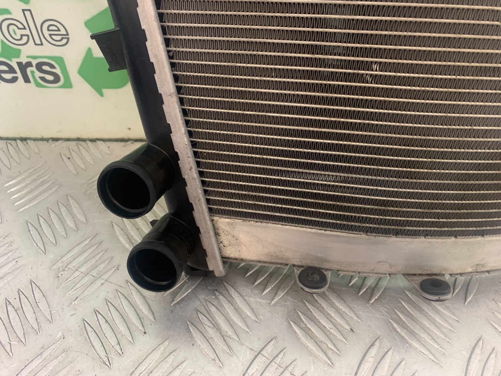 BMW M1000 R RADIATOR   YEAR 2023-2024 (CMB1140)
