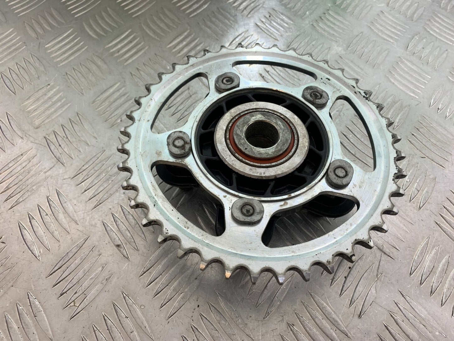 KTM 990 SUPERMOTO T REAR SPROCKET CARRIER YEAR 2010-2011 (CMB1032)