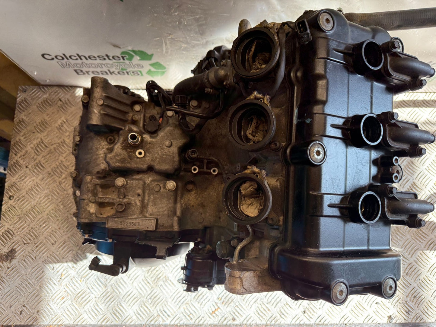 TRIUMPH 1050 SPRINT ST ENGINE YEAR 2004-2007 (CMB1197)