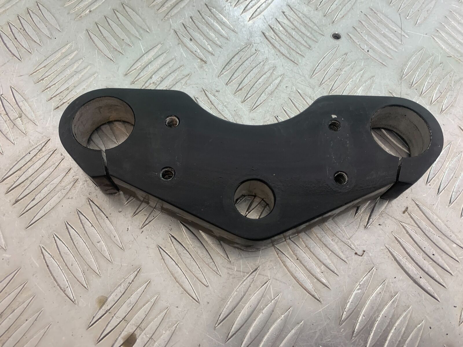 BLUROC LEGEND 125 TOP YOKE  YEAR 2022  (CMB1041)