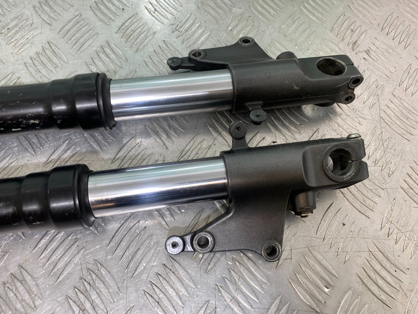 APRILIA RSV1000 RSV 1000 MILLE FORKS   1998- 2003 (CMB1184)