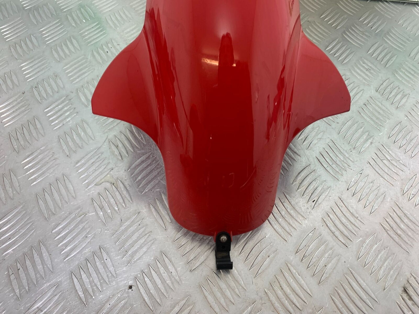 DUCATI STREETFIGHTER 848 FRONT MUDGUARD   YEAR 2011-2016 (CMB1050)