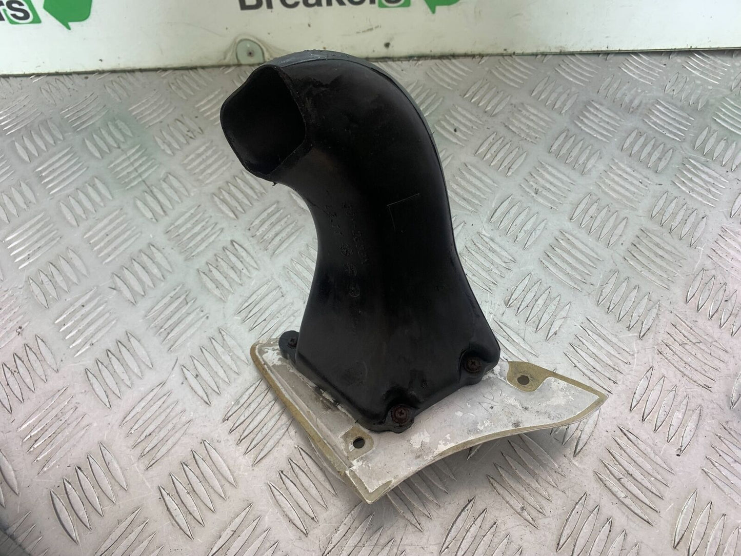 YAMAHA FJ1100 FJ 1100 LEFT AIR TUBE  YEAR 1984-1985 (CMB1101)