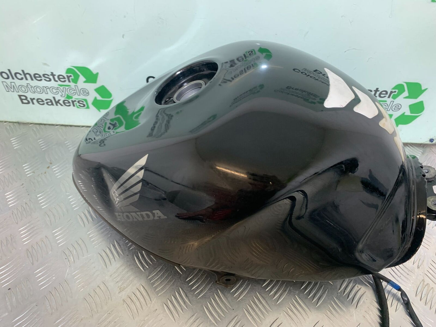 HONDA CBR1100 BLACKBIRD PETROL TANK  YEAR 1996-1998 (CMB1017)