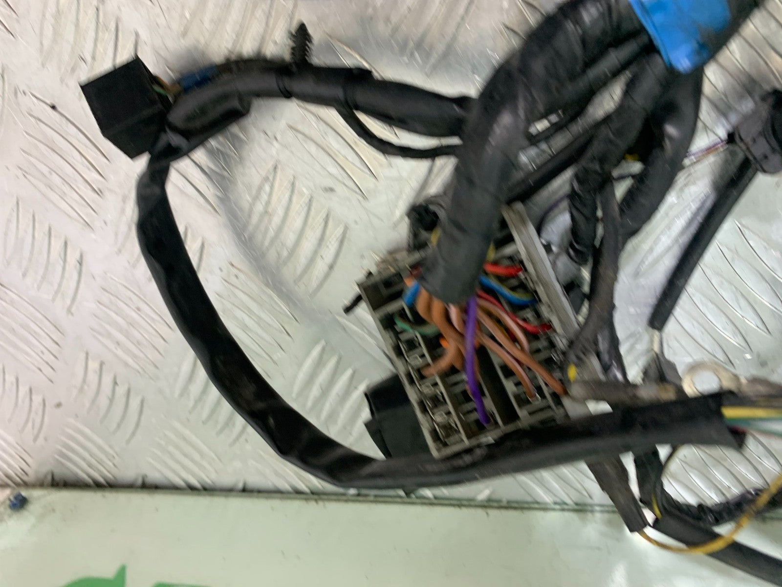 TRIUMPH 955i DAYTONA WIRING LOOM  YEAR 2002-2006 (CMB1229)