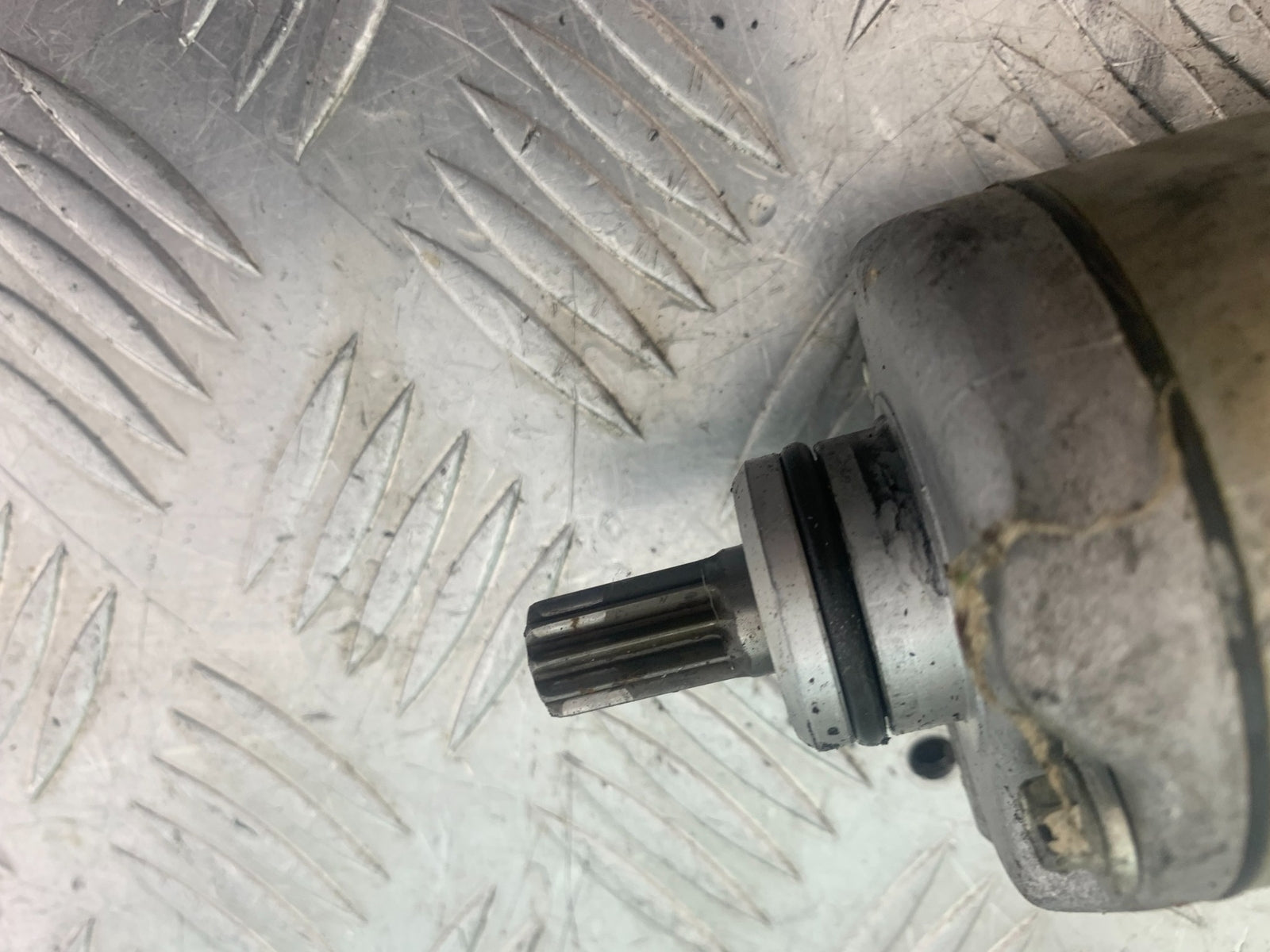 KAWASAKI GT550 GT 550 STARTER MOTOR   YEAR 1984-87 (CMB1141)