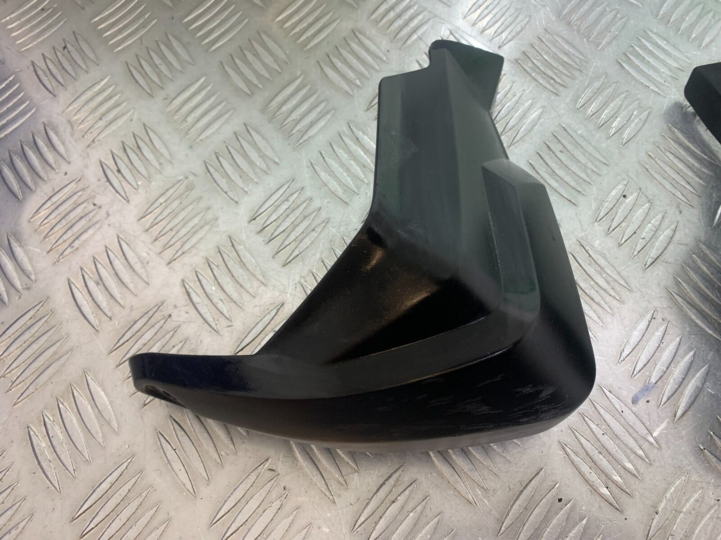 TRIUMPH TIGER 800 HAND GUARDS YEAR 2011-2014 (CMB1113)