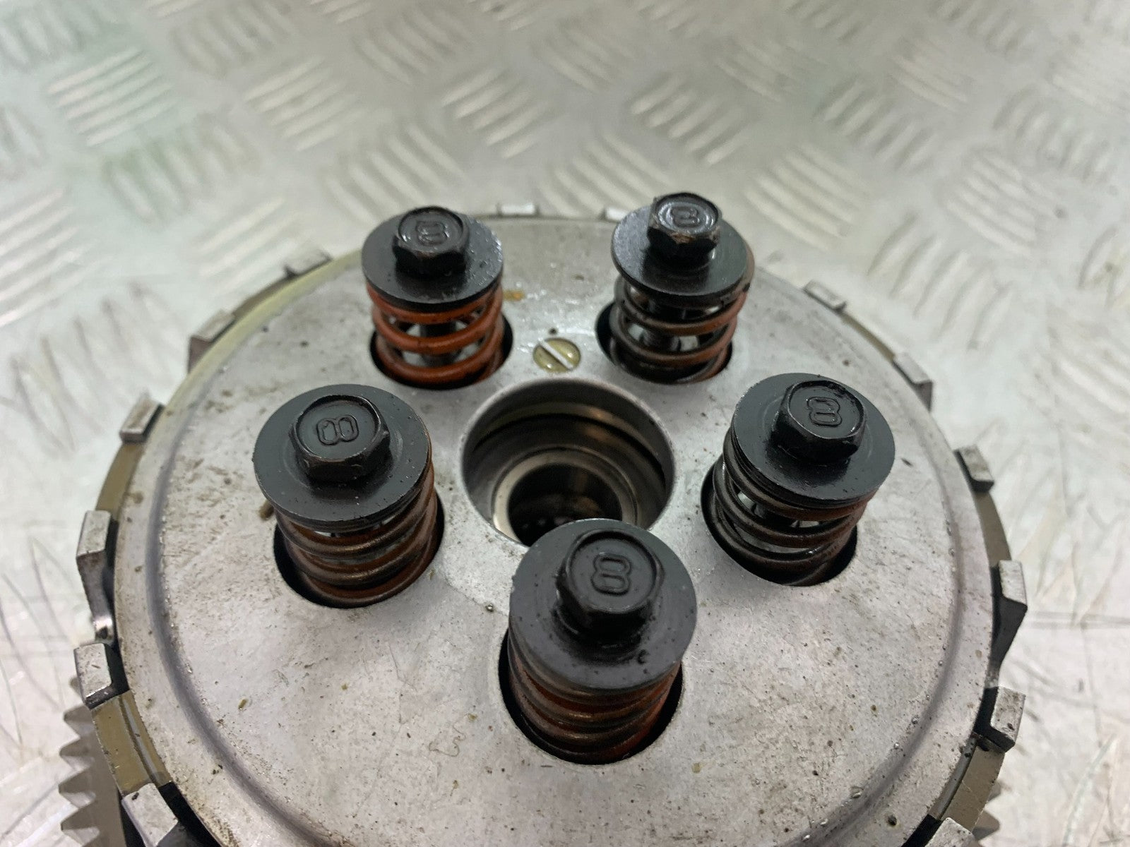 TRIUMPH 675 STREET TRIPLE R CLUTCH YEAR 2012 (CMB1221)