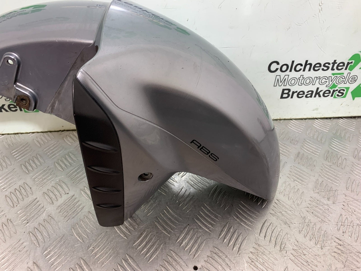 KAWASAKI GTR1400 GTR 1400 FRONT MUDGUARD YEAR 2007-2009 (CMB1306)