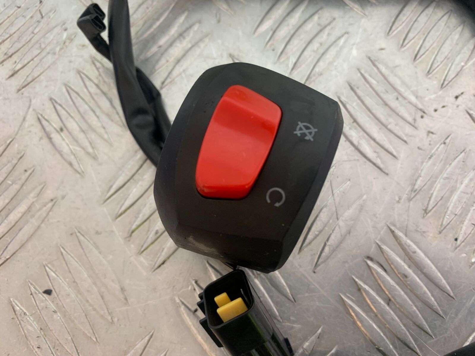 SINNIS TERRAIN 125 RIGHT SWITCH GEAR  YEAR 2024 (CMB1072)