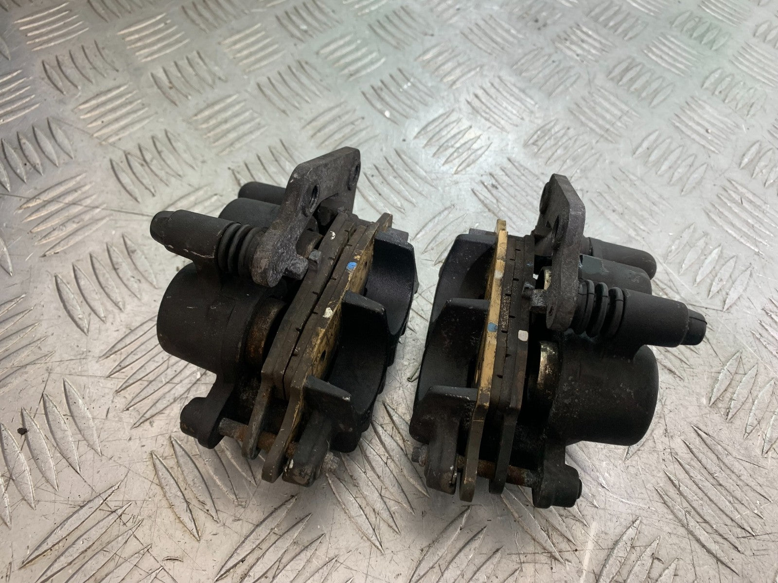KAWASAKI ER6 N FRONT BRAKE CALIPERS   YEAR 2012-2017 (CMB1324)